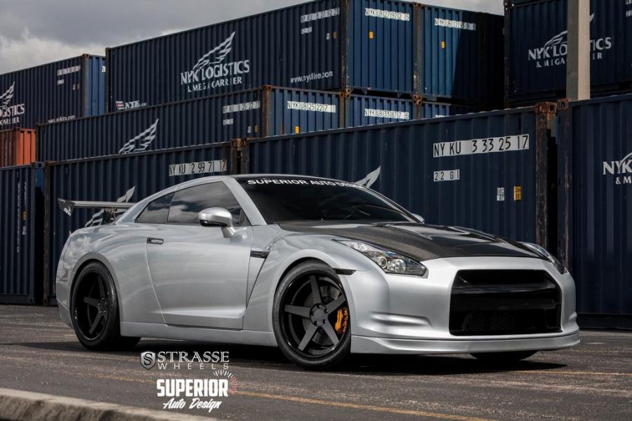 Nissan GT-R by Superior Auto Design and Strasse Wheels '2014